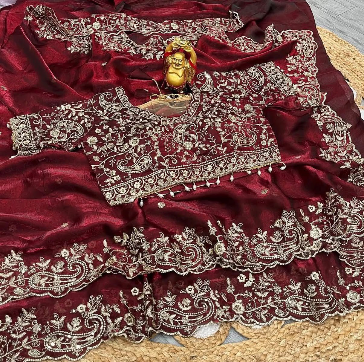 Designer saree with ready made blouse 02