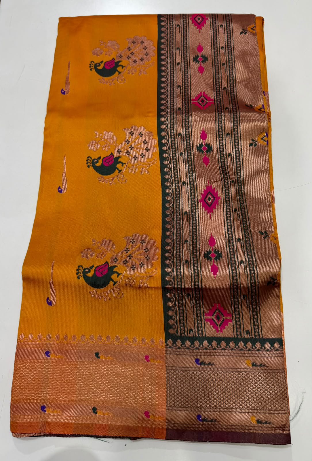 Muniya Paithani 02